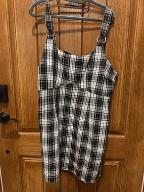 Forever 21 Black and White Plaid Mini Dress